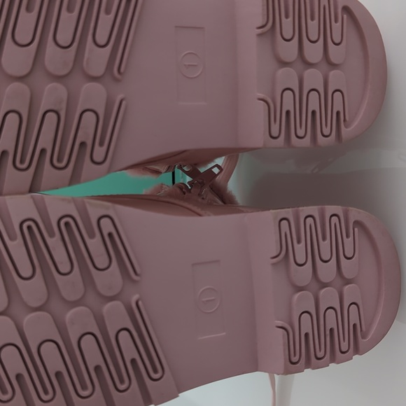 MIA Girl Boots - Picture 6 of 13